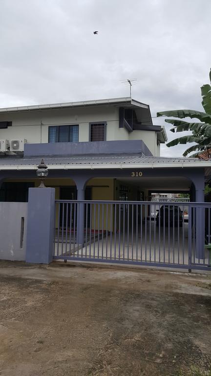 Ellis Lot 310 Villa Kuching Exterior foto